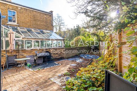 Studio to rent - Photo 5