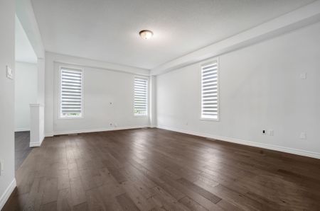 For Lease - 13 Hartfield Street, Ingersoll, Ontario - Photo 3