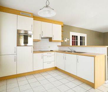 Instapklaar appartement met 2 slaapkamers en terras. - Foto 6