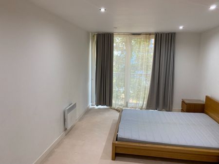 3 Bed Flat, Marmara Apartments, E16 - Photo 5