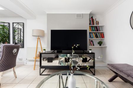 2 bedroom flat to rent - Photo 3