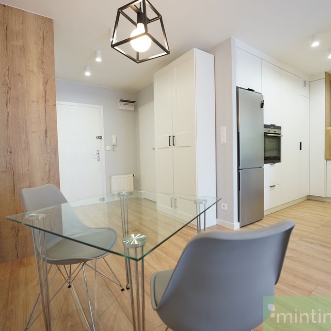 ŚRÓDMIEŚCIE, apartament 42m2 balkon+garaż - Zdjęcie 1