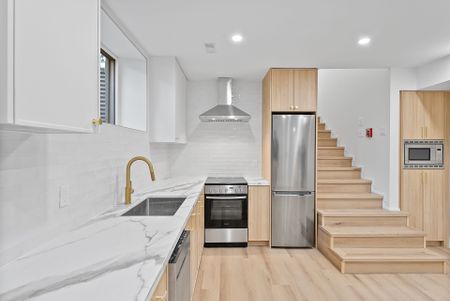 For Lease - 127 Northcote Avenue Unit# 1, Toronto, Ontario - Photo 5