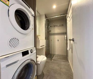 Fully Furnished Apartment with City Views Prime CBD Location - Photo 3