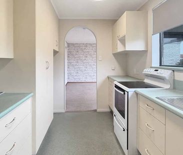 GORE - 2 BEDROOM - Photo 4