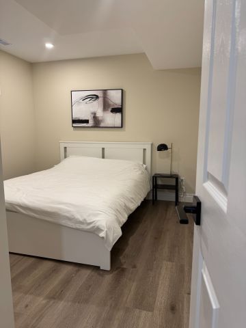 For Lease - 174 CURZON Crescent Unit# LOWER, Guelph, Ontario - Photo 2