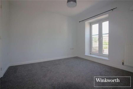 Whitehall Close, Borehamwood, Hertfordshire, WD6 - Photo 4
