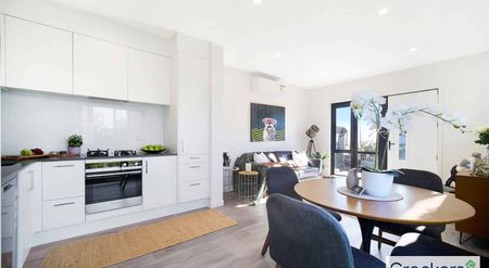 Get Ready to fall in Love - Photo 4