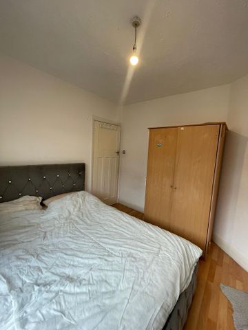 2 bedroom maisonette to rent - Photo 4