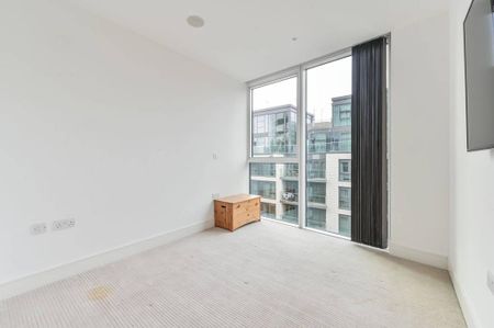 3 bedroom flat to rent - Photo 2