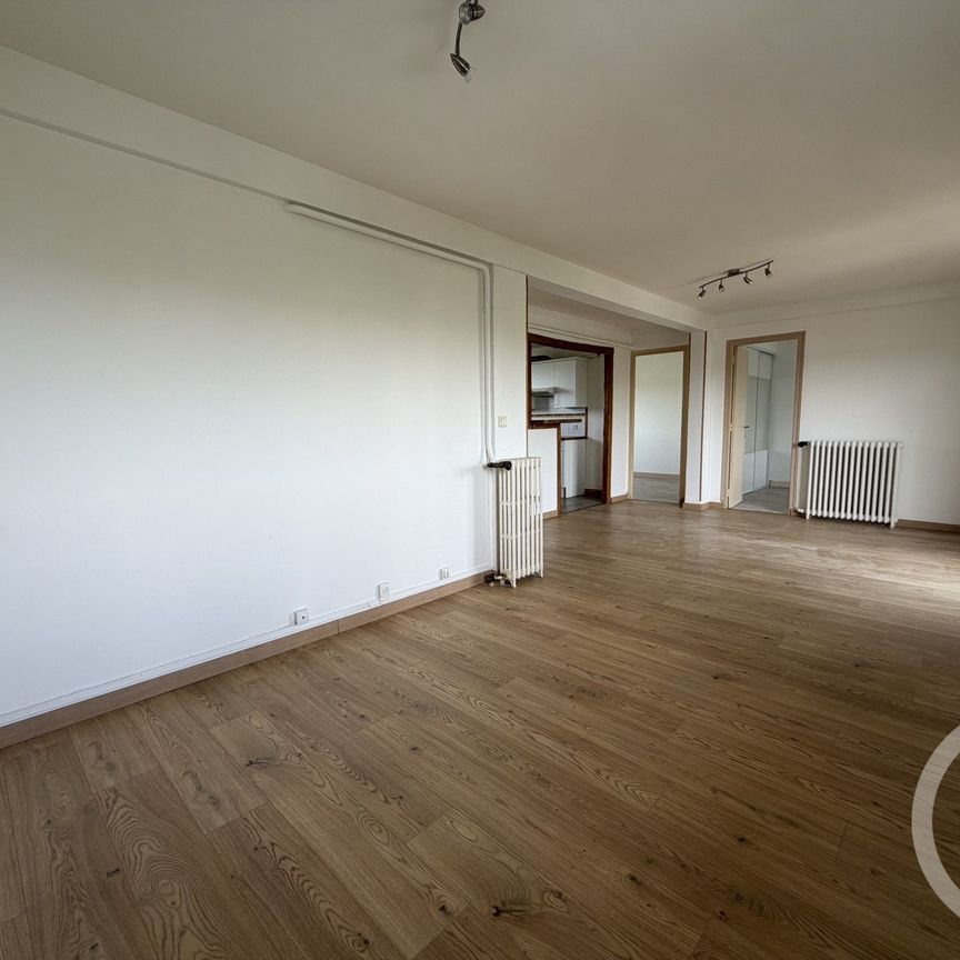 Location Appartement 3 pièces 64m² LA NEUVILLETTE 51100 - Photo 1