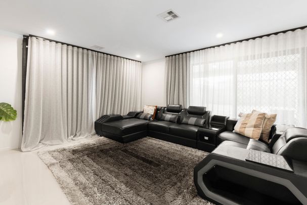 Modern Family Home - Photo 1