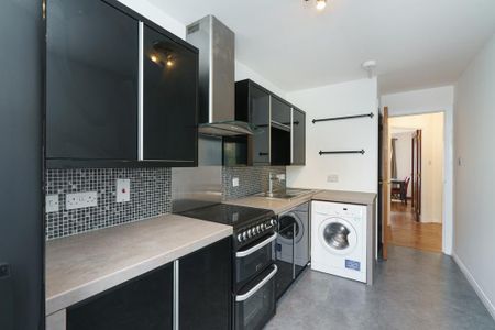 2 bedroom apartment to rent - Photo 5