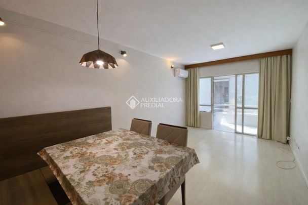 Apartamento com 3 quartos e 80m² para alugar em Centro, Florianópolis. - Photo 1