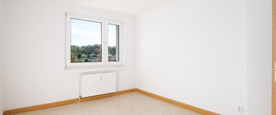 Bezugsfertige 3-RW in ruhiger Lage*großer Balkon*Wannenbad - Photo 1