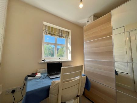 Meadow Side Road, . - Photo 3