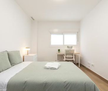 Carrer Isabel la Catòlica, Burjassot, Valencian Community 46100 - Photo 3