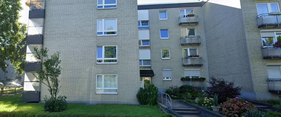 Gemütliche 2-Zimmer-Wohnung mit Loggia und Einbauküche - Foto 1