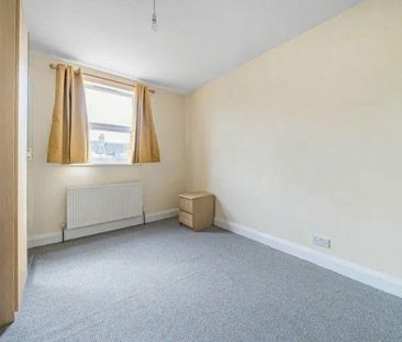 5 bedroom terraced house to rent - Photo 3