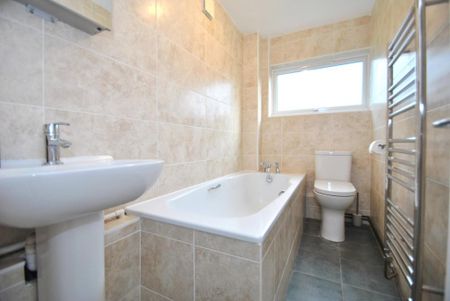 1 bedroom maisonette to rent - Photo 4