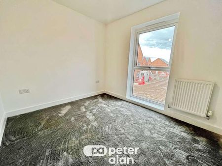 Dolomite Close, Newport, NP19 - Photo 2