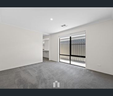 Treeby Living at its Best - Photo 2