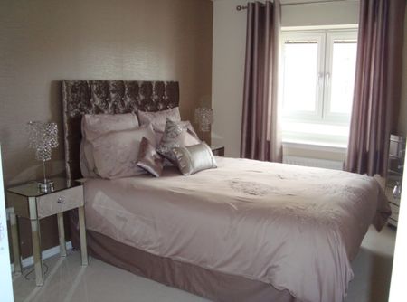 2 Bed Flat, Arneil Drive, EH5 - Photo 3