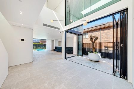 Near New Architecturally Designed Duplex Offering Unparalleled Level of Luxury - Photo 4