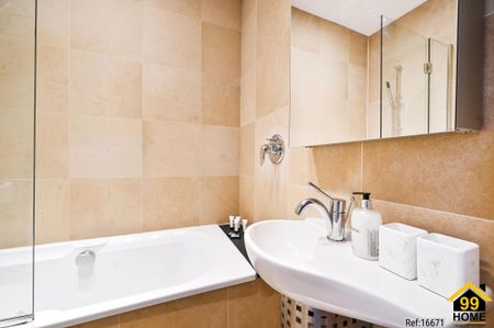 4 bed Flat in Green Street , London, W1K 6RW - Photo 3