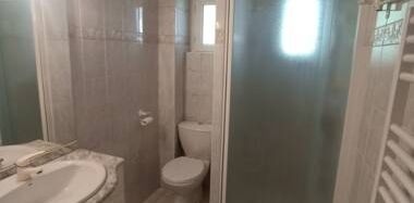 Centre - chambre avec SdB et cuisine séparéess - Photo 2