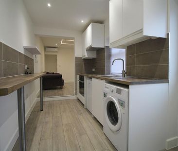 1 bedroom terraced house to rent - Photo 5