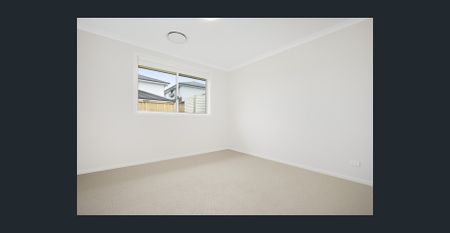 Spacious and convenient family home - Photo 2