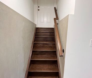 For Lease - 4641 Keystone Crescent, Burlington, Ontario - Photo 5