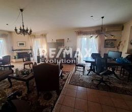 Μονοκατοικία για ενοικίαση - Καλύβια Θορικού, - Photo 1