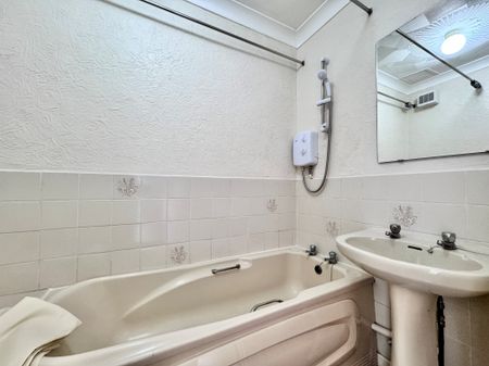 Kerley Court, BH2, BH2 5DW, Bournemouth - Photo 3