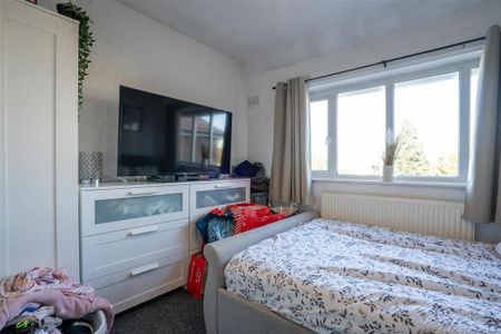 2 bedroom semi-detached house to rent - Photo 2