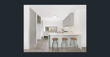 Architecturally Designed, Bright & Convenient Family Living - Photo 4