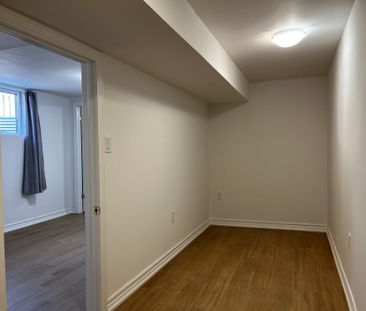 For Lease - 3487 Ellengale Drive Unit# Lower, Mississauga, Ontario - Photo 4