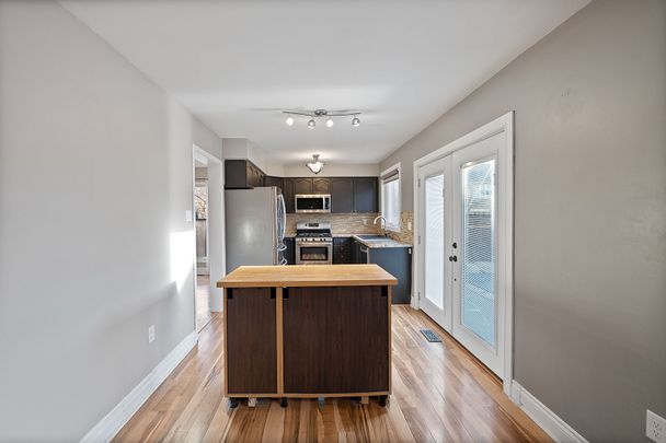 For Lease - 2340 Joshua Drive, Burlington, Ontario - Photo 1