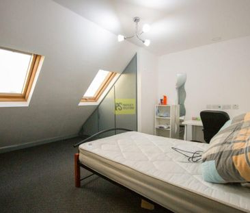 7 bedroom semi-detached house to rent - Photo 4