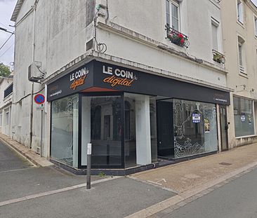 Location local commercial 2 pièces, 57.73m², Cholet - Photo 3