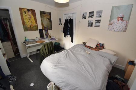 4 bedroom house to rent - Photo 5