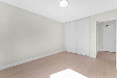 145 York St — 1 Bedroom - unit 512 - Photo 2