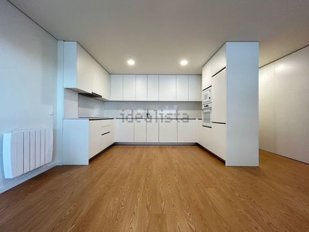 Apartamento em Coimbrões, Santa Marinha - Photo 4