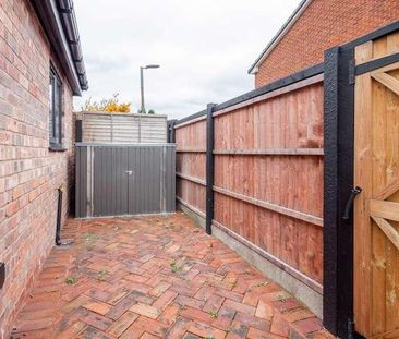Mellor Street, Eccles, Manchester, M30 - Photo 6