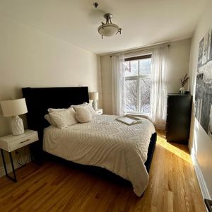 Petit Laurier : magnifique condo ensoleillé - Photo 2