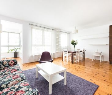 WYJĄTKOWY APARTAMENT PRZY UL. ZYGMUNTA SŁOMIŃSKIEG - Photo 5