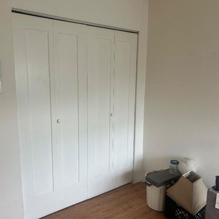 Laval 4 1/2 - Photo 3