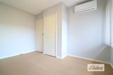 Two-Bedroom Townhouse with Air Conditioning in Canley Vale - Photo 4