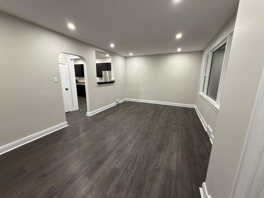 For Lease - 6300 CORWIN Crescent, Niagara Falls, Ontario - Photo 1